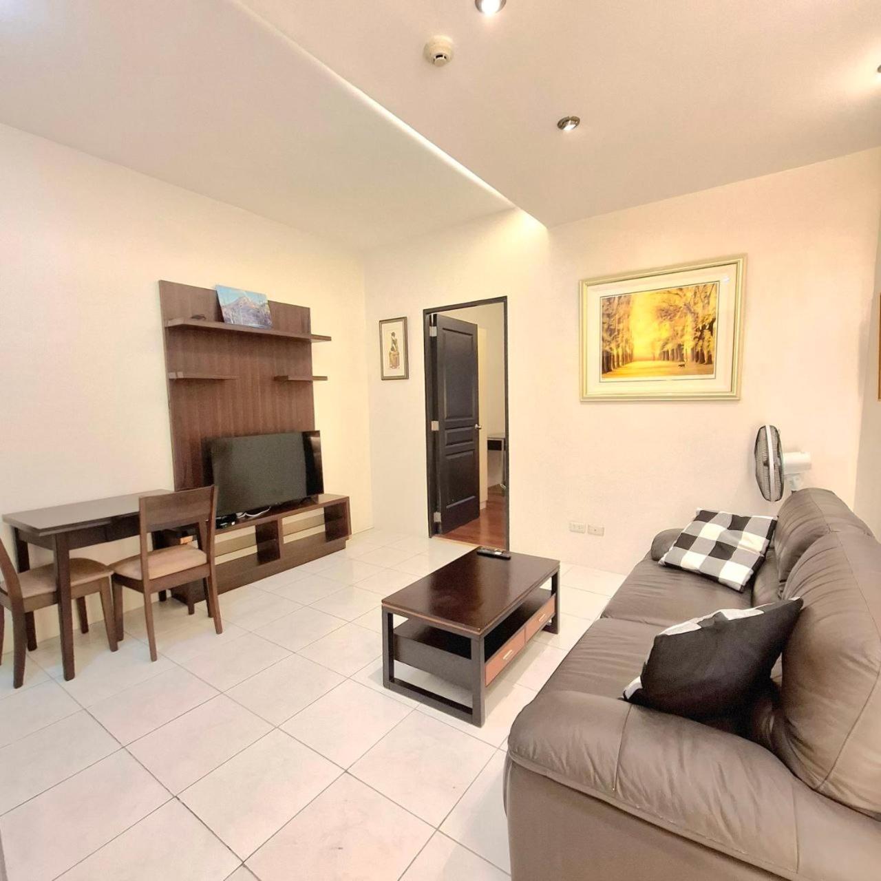 Manila Bayview Rental Εξωτερικό φωτογραφία